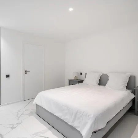 Superbe Contemporaine à Saint-raphaël à 200 M De La Saint-Raphaël