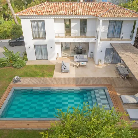 Superbe Contemporaine A Saint-raphael A 200 M De La * Saint-Raphaël