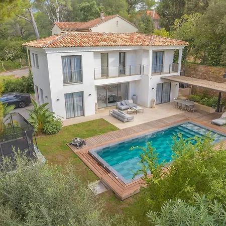 Superbe Contemporaine à Saint-raphaël à 200 M De La Villa