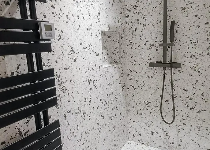 فيلة Superbe Contemporaine A Saint-raphael A 200 M De La