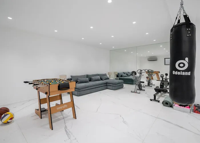 Superbe Contemporaine à Saint-raphaël à 200 M De La Villa Saint-Raphaël