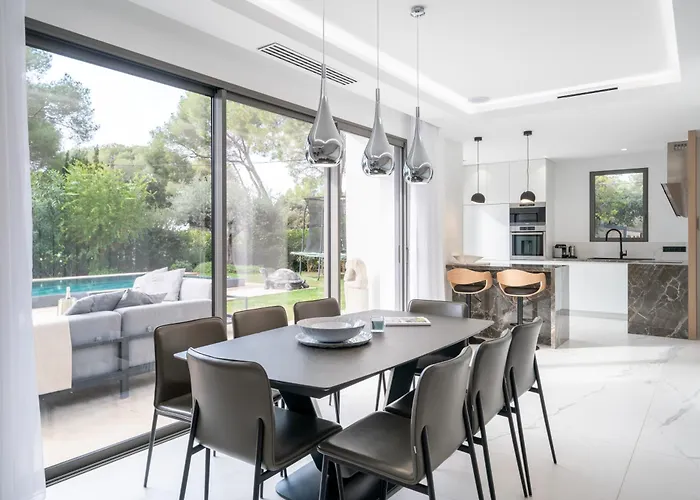 Superbe Contemporaine A Saint-raphael A 200 M De La فيلة *