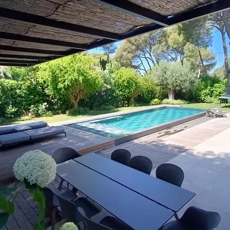 Superbe Contemporaine A Saint-raphael A 200 M De La *