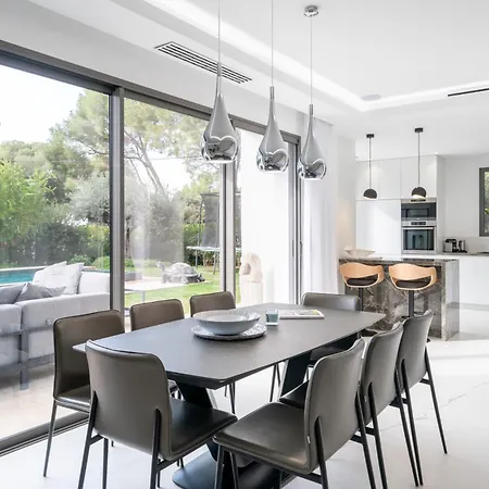 Superbe Contemporaine A Saint-raphael A 200 M De La Βίλα *